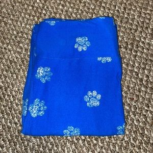 LulaRoe paw print leggings